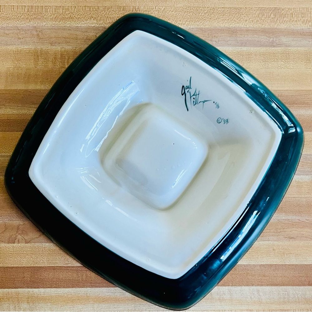 Gail Pittman Jade Juniper Chip and Dip Serving Tray Hand Painted EUC - Picture 3 of 7